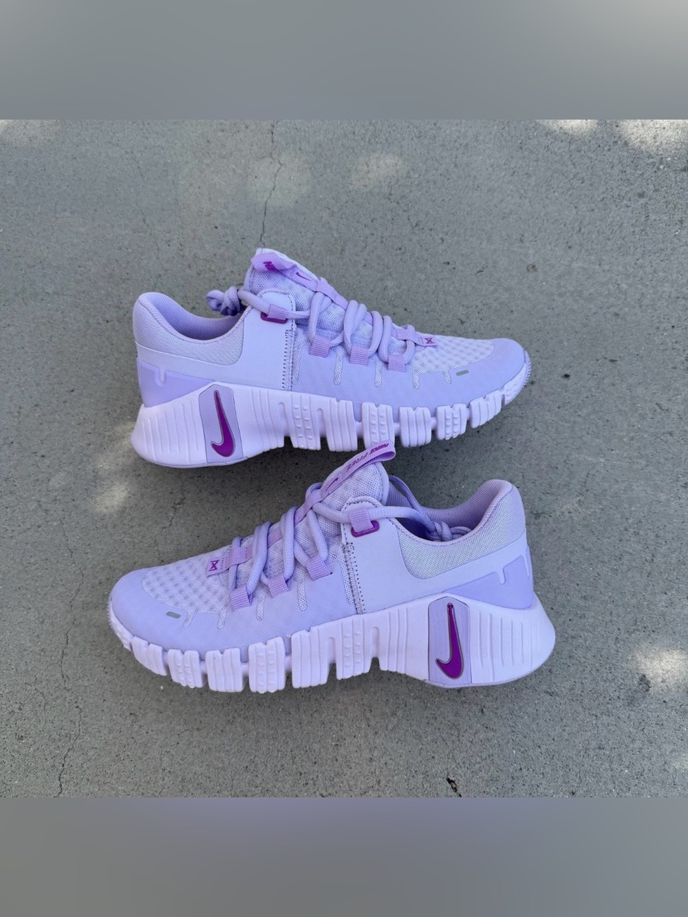 Nike metcon 5 lilac bloom vivid purple lavender running shoes gym shoes